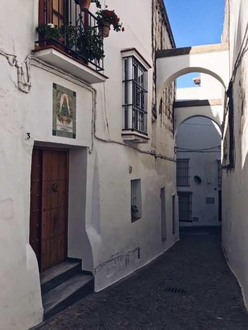 travelingcolors:Arcos de la Frontera, Cádiz | Spain (by Nacho Coca)Follow me on Instagram