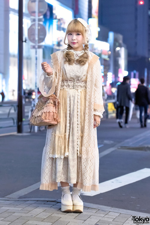 Antique fashion-loving Yukarin on the street in Harajuku wearing vintage items from Grimoire Tokyo w