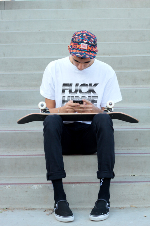 d-estroyers:  substrackts:  Skate/urban for that dope shit   urban fashion, guys,