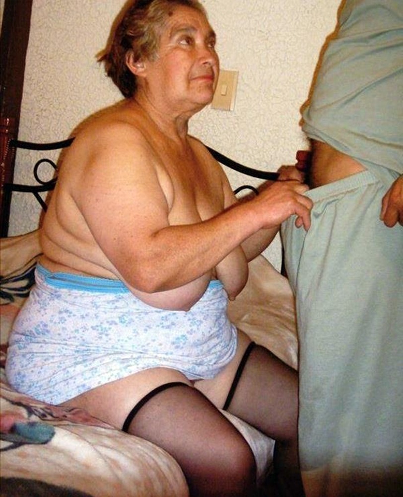 giannisgrpap:  Random Grannies