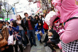 oishi-oishi:  Tokyo Street Snap Harajuku - Special offer on Tokyo flights and hotels http://ift.tt/1ardxC5