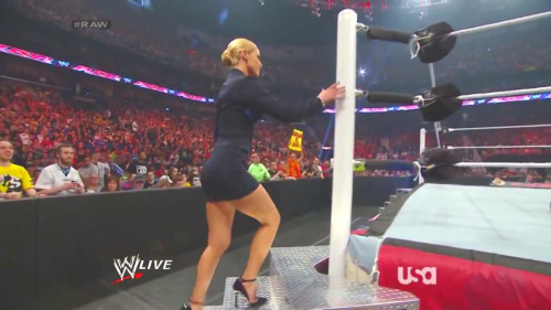 lanawweslegs:  Lana’s legs on WWE Raw (April 7, 2014)