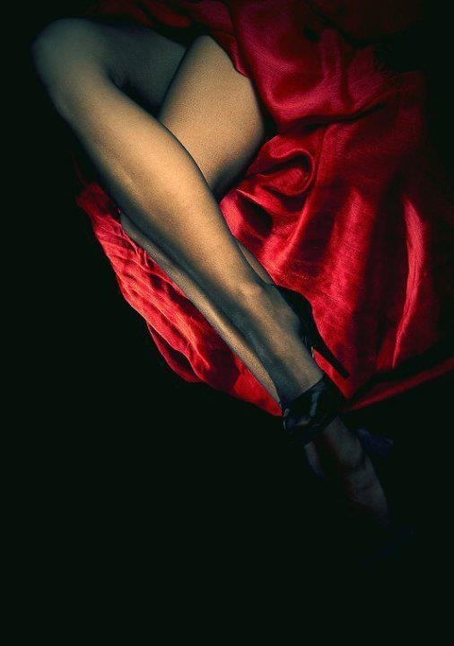 beautiful-blue-eyed-girl:  😉💋