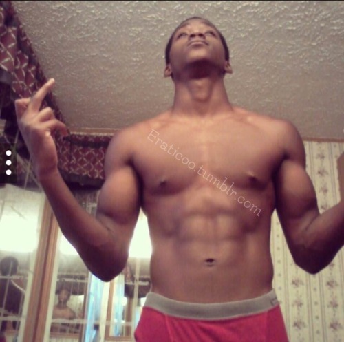 slim71:  manuponman:  #Want fyneniggaz69669:  dikkadownbooboo:  bigdickskinnyboy2018:  eraticoo:  Trey , Submission Kik your nudes to  //::ReggieBxsh  Sexy  This guy is handsome    Look at his dick! 