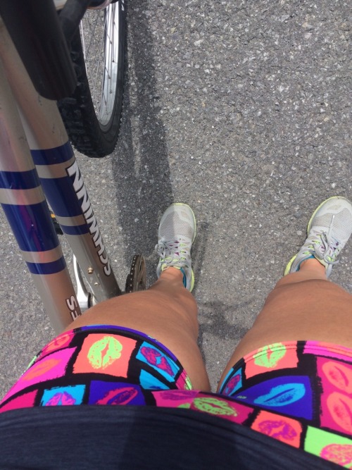 sheliftsalot: Just a girl, a bike, and her kiss my ass shorts.