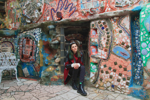 eyeamerica:Had a blast exploring Philly. Magic Gardens was definitely the most magical and artistic 