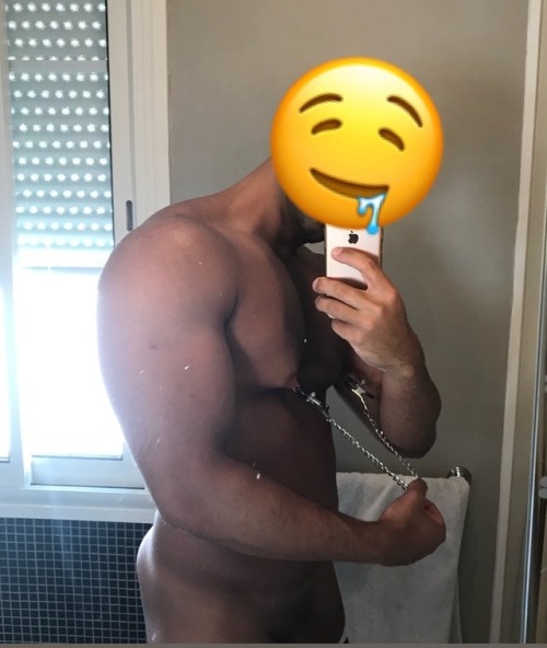 I’m back. Used to be Growingmusclehimbo there.Special picture for my first post, torturing my tits a