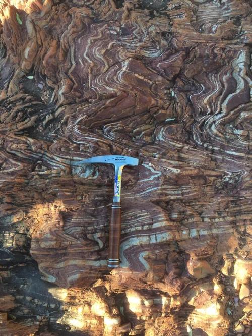 relatetorocks:“Folds in paleoproterozoic sands/silts near Mt Isa, Australia”