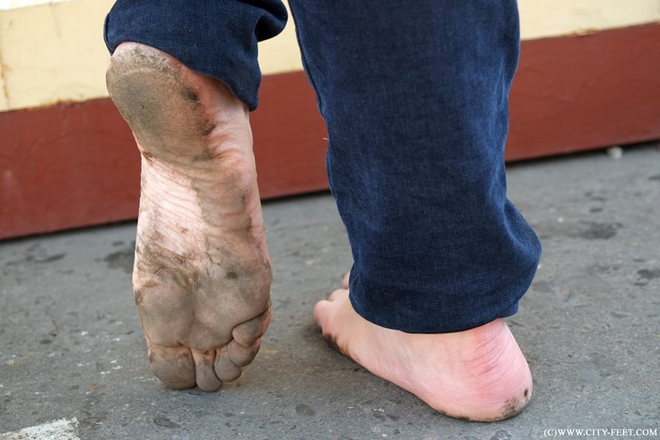 Female Dirty Feet & Soles