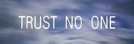 moonbeamtea:  Mulder before meeting Scully: Mulder after meeting Scully: 