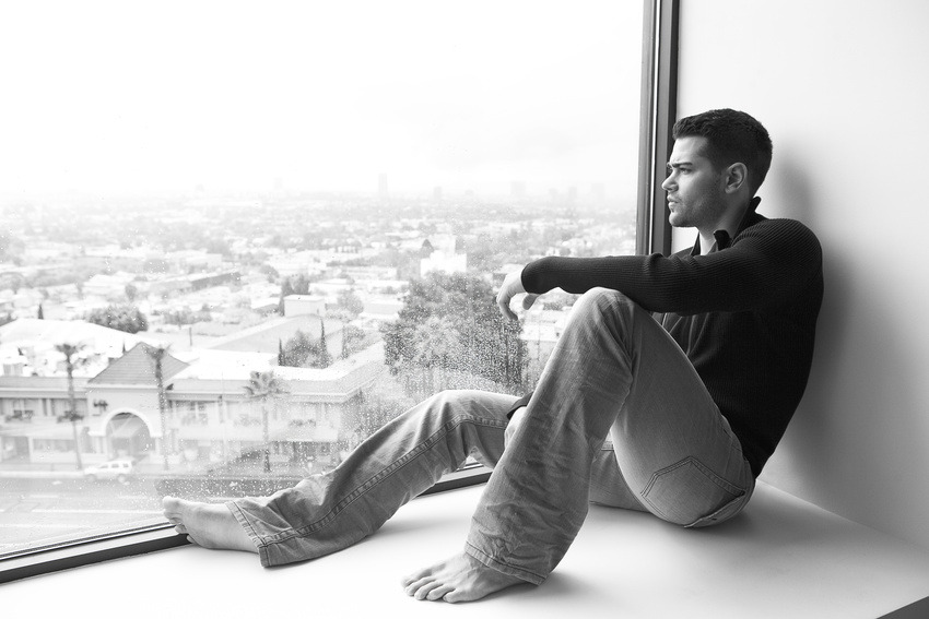 barefootnfamous:  Jesse Metcalfe 