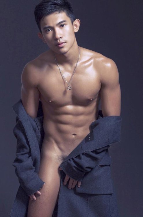 Asians Hot Guys and their bulges