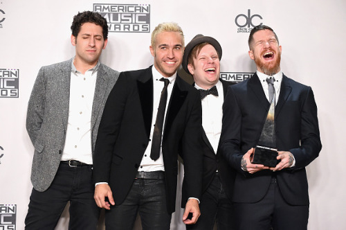 fobalerts:Fall Out Boy posing in the press room at the 2015 AMAs in Los Angeles, CA - 11/22/15 // So