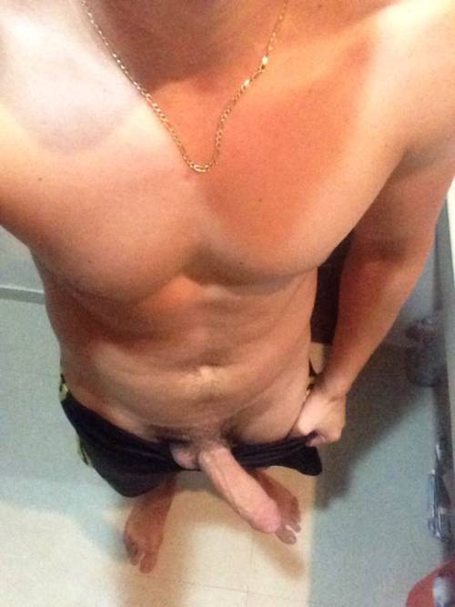 nakedguysfromkik:  From México