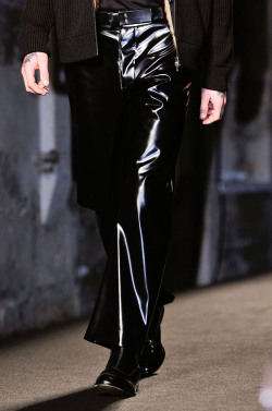 monsieurcouture:Maison Martin Margiela F/W 2012 Menswear Paris Fashion Week