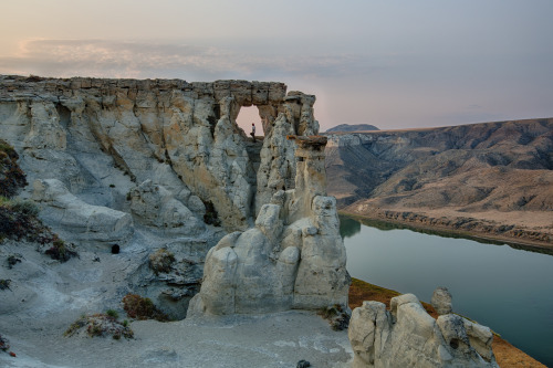 americasgreatoutdoors:The natural beauty and rugged landscape of the Upper Missouri River Breaks Nat