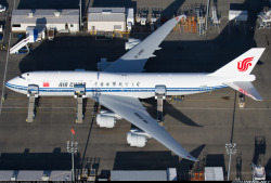 aviationgreats:  Air China 747-8I on the flightline at PAE