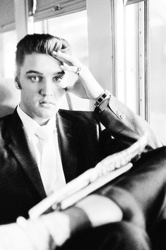 rockmusics: Elvis Presley on a train in 1956 The King