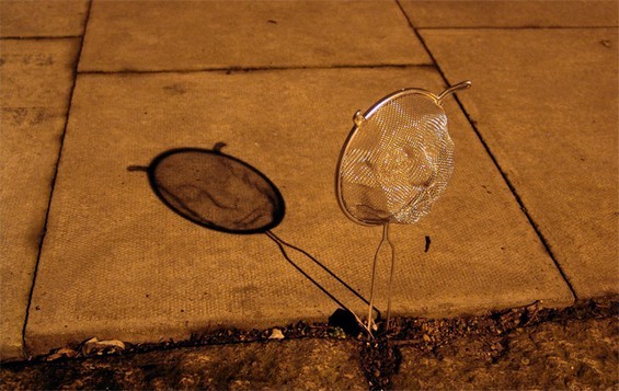 2headedsnake:  Isaac Cordal - ‘Cement Bleak’ Isaac Cordal uses strainers not