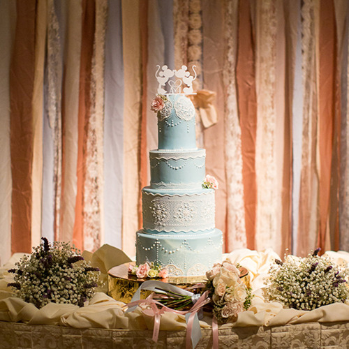 a-night-in-wonderland:  Disney Inspired Cakes