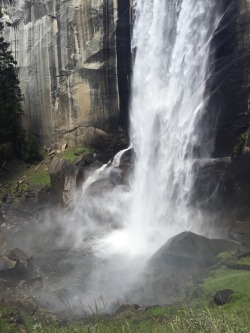 mountainforest:  Vernal Falls - Yosemite Valley, California 