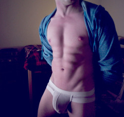 longbulge:  bulge, big bulge, men bulge,