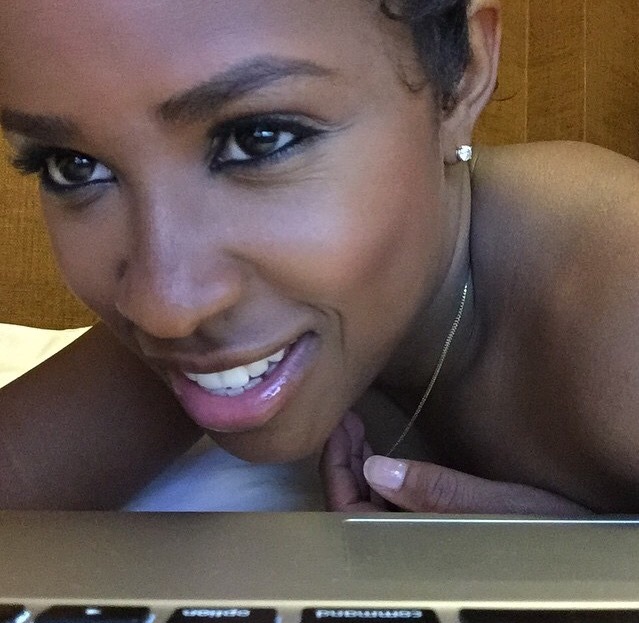 alwayskeepingit100:  pussylipgloss:  alwayskeepingit100:  pussylipgloss:  tiakenyatta: