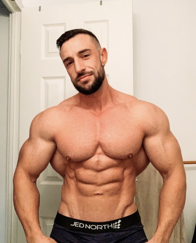 Porn Pics musclemworship:Canadian hunk  Anthony Casado