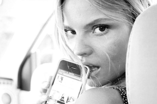 motz-hottest-eyecandy:  Magdalena Frackowiak 