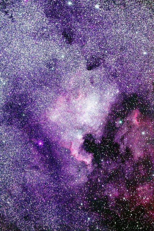I can sleep here…forever on We Heart It http://weheartit.com/entry/104640944/via/sputnikcaramel
