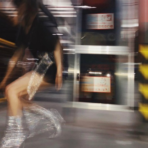 liluzisvert: blurry