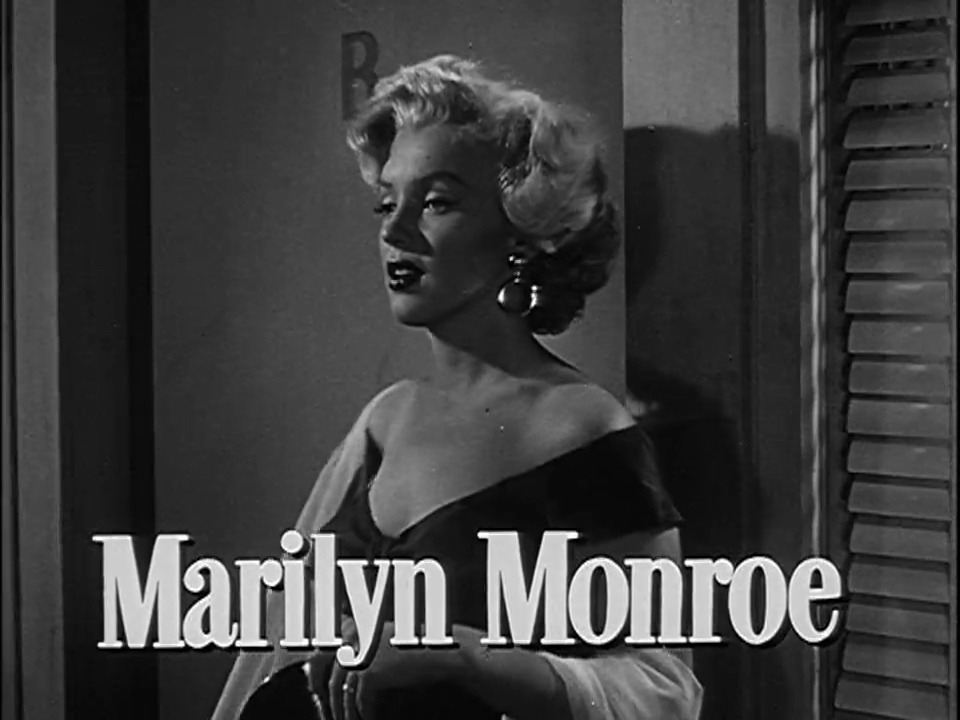 retrogasm:  I have a busy day so enjoy some HQ Marilyn Monroe seldom seen images.
