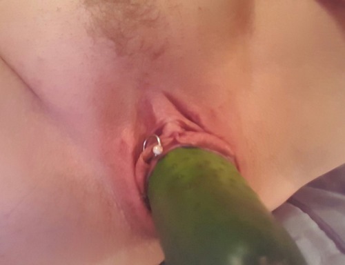 rob11-posts: My new friend Jen with her cucumber…