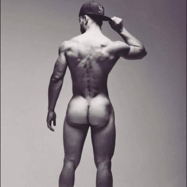 voyagebysexualdiscovery:  That is a work of art … GDamn