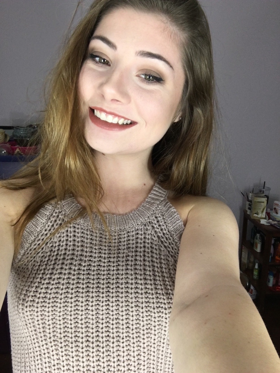 annarighii:  Just try to ignore my arm