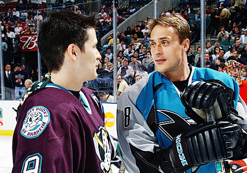 Teemu Selanne mistook Paul Kariya for a fan the very first time