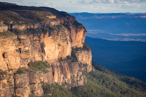 breathtakingdestinations:Jamison Lookout - Australia (by Alex Proimos) 