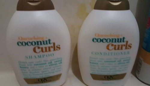 Have to share &hellip; if you have natural curls, this set is fabulous!  #coconut #naturalcurls 