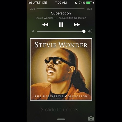 Thank you LORD for Stevie Wonder! Superstition just the right song to get me out of this random Mond