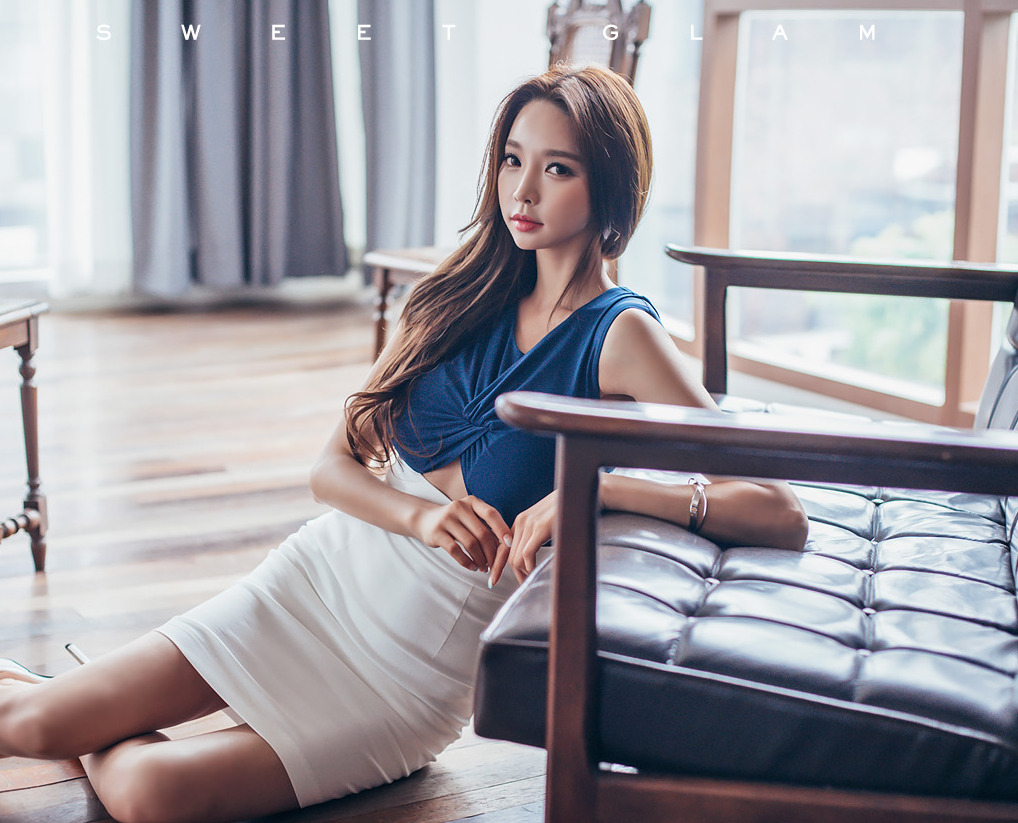 korean-dreams-girls:   Park SooYeon - May 18, 2016 2nd Set                      