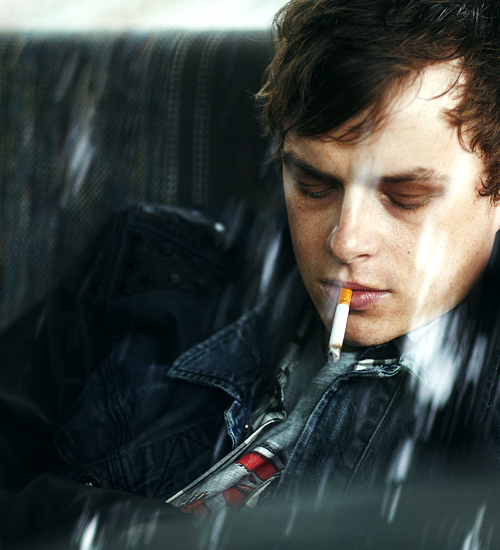 adamdrivers:  “Coming out of school I was fully prepared for a lifetime career in regional theater. But as it’s snowballing, I become hungrier and hungrier.” - Dane DeHaan for Interview Magazine (2011) 