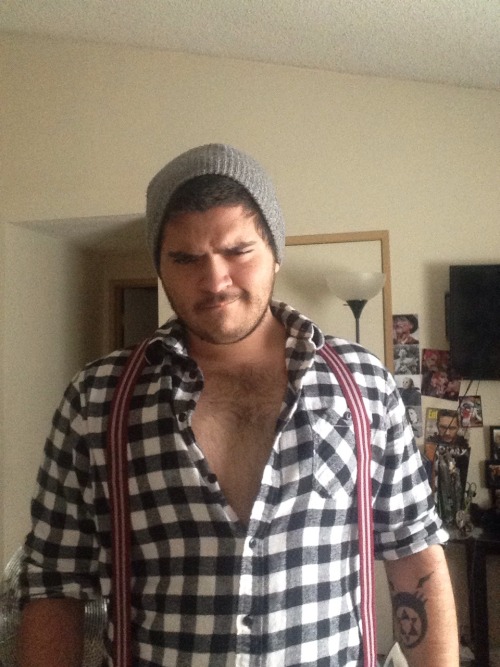 theoccasionalgod:  Last Minute Costume Ideas   Mafia Thug Superman Mid Change LumberJack The Beautiful and Talented Bae I mean Starlord
