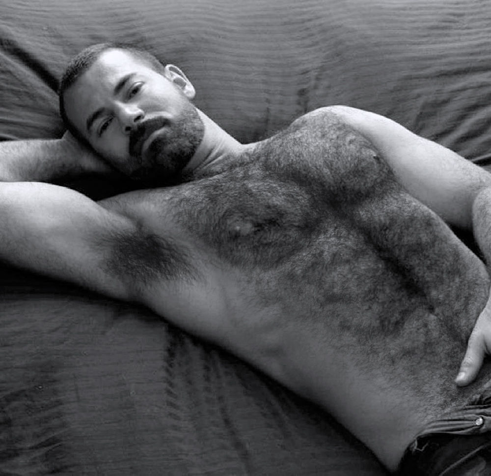 realmenstink:  hrryhardon:  hrryhardon archive  THICK DARK PITS !!!