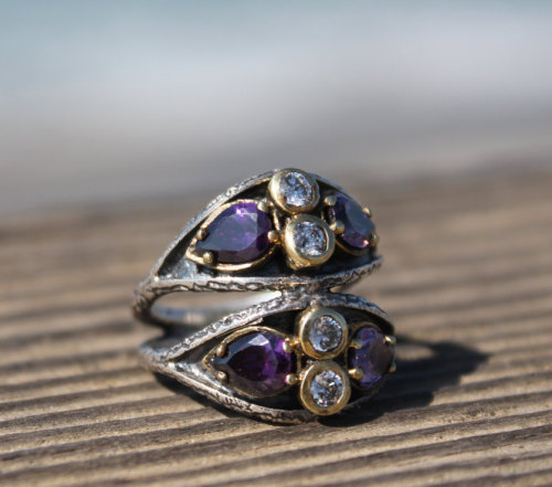 sosuperawesome:Rings by RicaJewelsCalifornia on EtsyWith 30% off for Black Friday Weekend ‘15• So Su