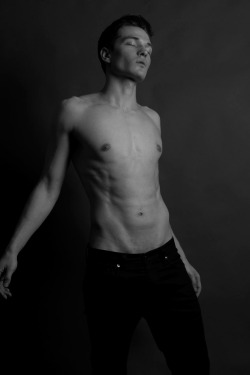 strangeforeignbeauty:  Nicholas Madrid [ b&amp;w | fave models | 1000+ notes | facebook | twitter | google+ | instagram ] 