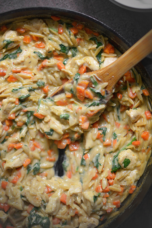 foodffs: Creamy One-Pot Chicken, Carrot, and Spinach Orz- Life can sometimes seem too crazy for cook