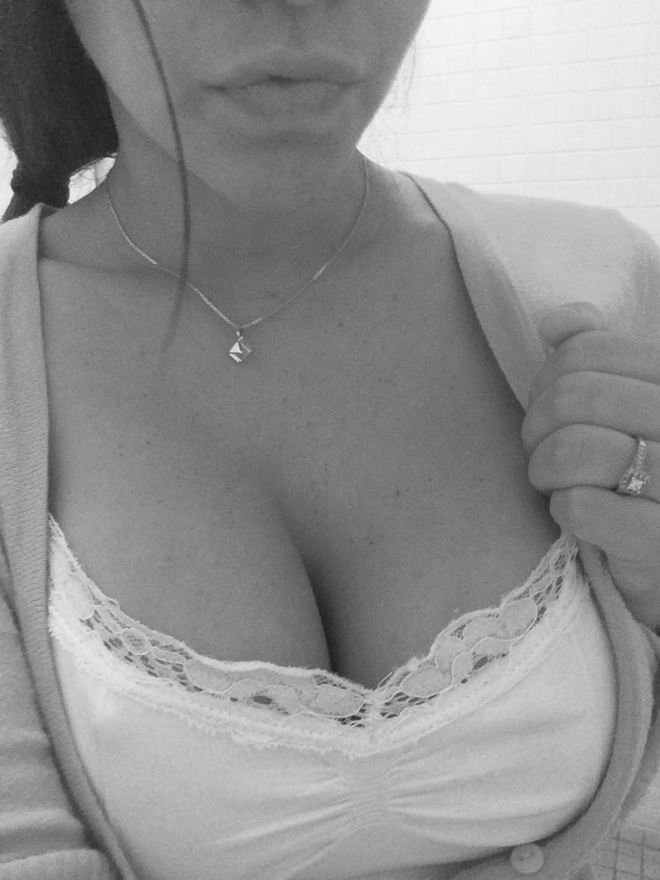 fuckinbomb:  myspecialtime:  Feeling a little black &amp; white today ;) C  