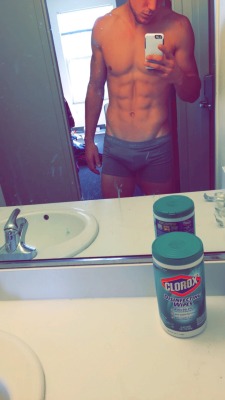 iguessimodel:  Dirty mirror, clean boxers