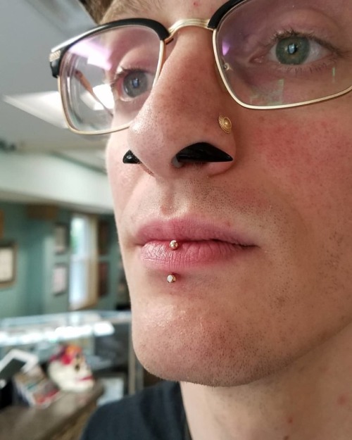 I got to do this vertical lip piercing earlier this week. I dig it. #ryanpba #bodypiercing #piercing