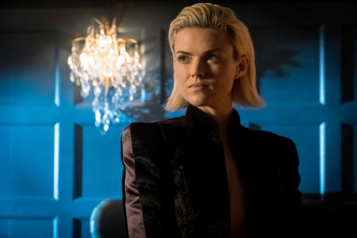 Gotham: “A Dark Knight: The Demon’s Head” episodic photos